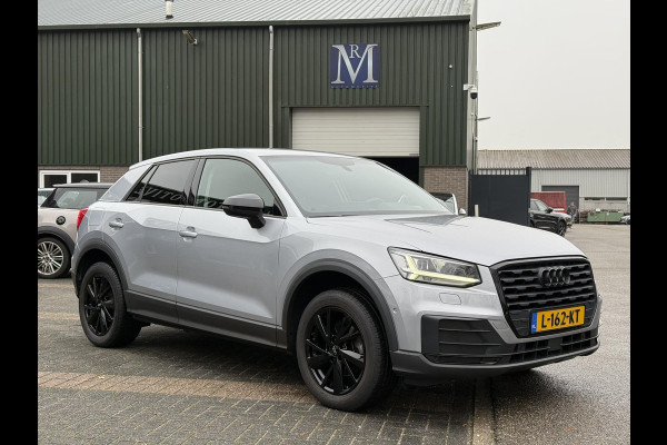 Audi Q2 35 TFSI S Edition AUT.| DIG. DASH| STOELVERWARMING| LEER| ELEKTRISCHE ACHTERKLEP| TREKHAAK|