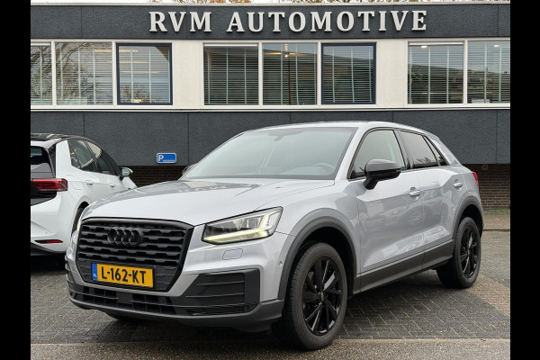 Audi Q2 35 TFSI S Edition AUT.| DIG. DASH| STOELVERWARMING| LEER| ELEKTRISCHE ACHTERKLEP| TREKHAAK|