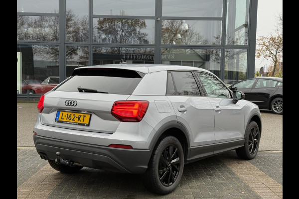 Audi Q2 35 TFSI S Edition AUT.| DIG. DASH| STOELVERWARMING| LEER| ELEKTRISCHE ACHTERKLEP| TREKHAAK|