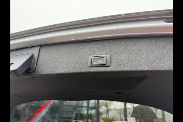 Audi Q2 35 TFSI S Edition AUT.| DIG. DASH| STOELVERWARMING| LEER| ELEKTRISCHE ACHTERKLEP| TREKHAAK|