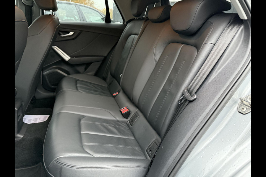 Audi Q2 35 TFSI S Edition AUT.| DIG. DASH| STOELVERWARMING| LEER| ELEKTRISCHE ACHTERKLEP| TREKHAAK|