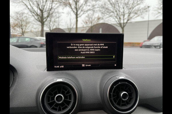 Audi Q2 35 TFSI S Edition AUT.| DIG. DASH| STOELVERWARMING| LEER| ELEKTRISCHE ACHTERKLEP| TREKHAAK|