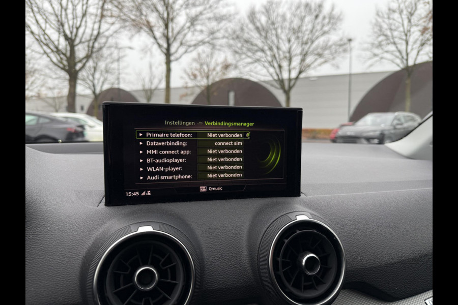 Audi Q2 35 TFSI S Edition AUT.| DIG. DASH| STOELVERWARMING| LEER| ELEKTRISCHE ACHTERKLEP| TREKHAAK|