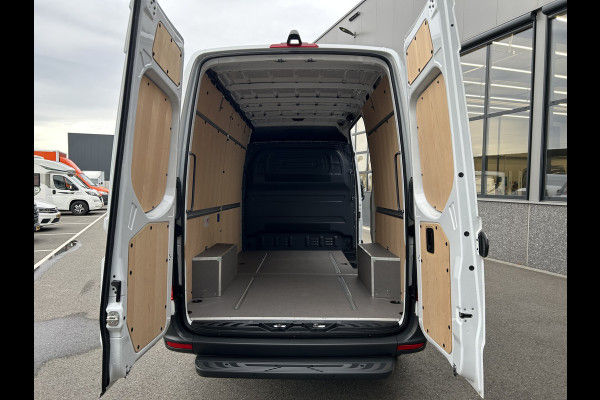 Mercedes-Benz Sprinter 317 CDI L2 H2 MBUX / 360 Camera / Geveerde stoel / Navigatie / Cruise control / Airco / 270 Graden achterdeuren