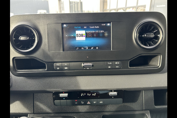 Mercedes-Benz Sprinter 317 CDI L2 H2 MBUX / 360 Camera / Geveerde stoel / Navigatie / Cruise control / Airco / 270 Graden achterdeuren