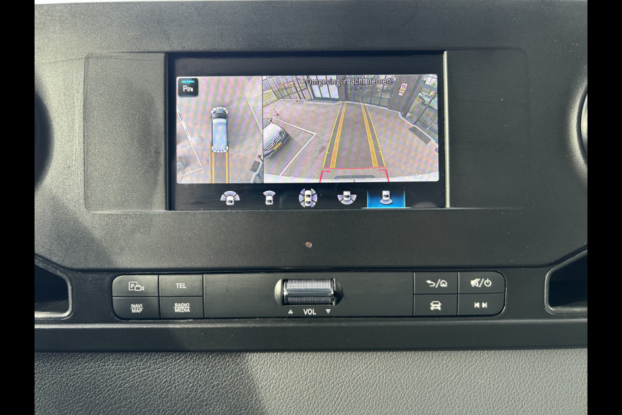 Mercedes-Benz Sprinter 317 CDI L2 H2 MBUX / 360 Camera / Geveerde stoel / Navigatie / Cruise control / Airco / 270 Graden achterdeuren
