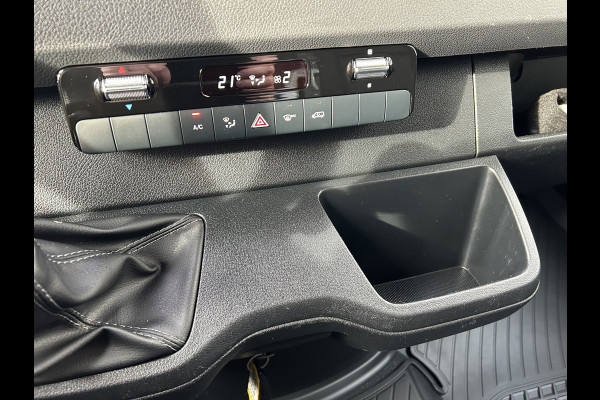Mercedes-Benz Sprinter 317 CDI L2 H2 MBUX / 360 Camera / Geveerde stoel / Navigatie / Cruise control / Airco / 270 Graden achterdeuren