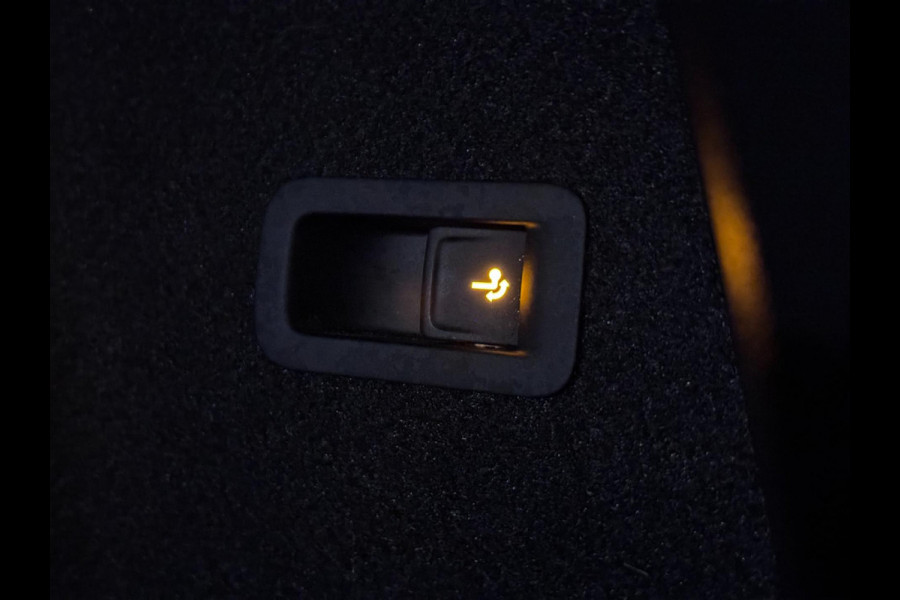 Seat Ateca 2.0 TSI FR 4DRIVE FR BLACK | PANO | KEYLESS | LEDER | LED