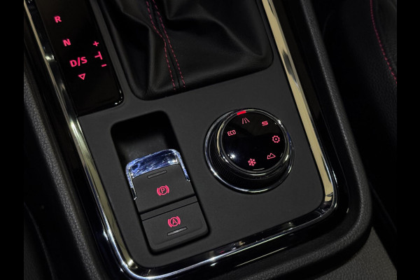 Seat Ateca 2.0 TSI FR 4DRIVE FR BLACK | PANO | KEYLESS | LEDER | LED