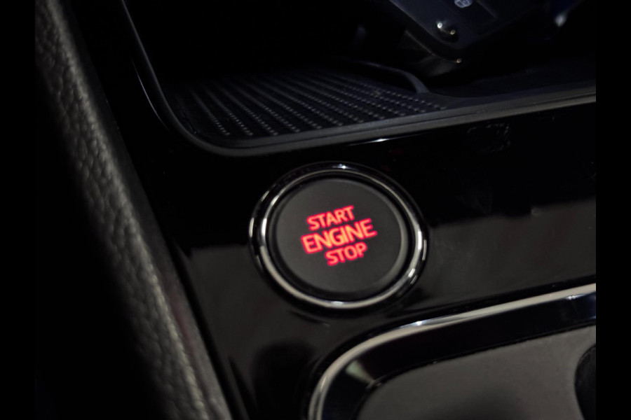 Seat Ateca 2.0 TSI FR 4DRIVE FR BLACK | PANO | KEYLESS | LEDER | LED