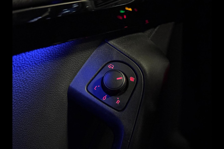 Seat Ateca 2.0 TSI FR 4DRIVE FR BLACK | PANO | KEYLESS | LEDER | LED