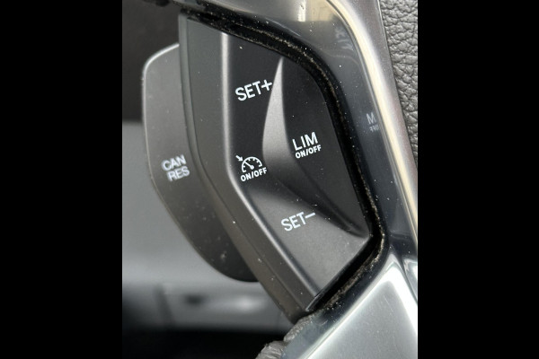 Ford Transit Custom 2.0 TDCI L2H1 Limited DC Dubbele cabine automaat