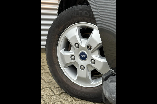 Ford Transit Custom 2.0 TDCI L2H1 Limited DC Dubbele cabine automaat