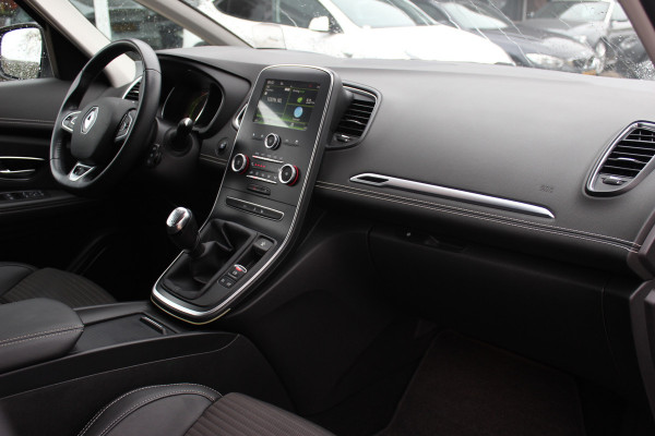 Renault Scénic 1.2 TCe Intens / Camera / Head-up / Half leder / Keyless / 20'' / DAB / Cruise Control