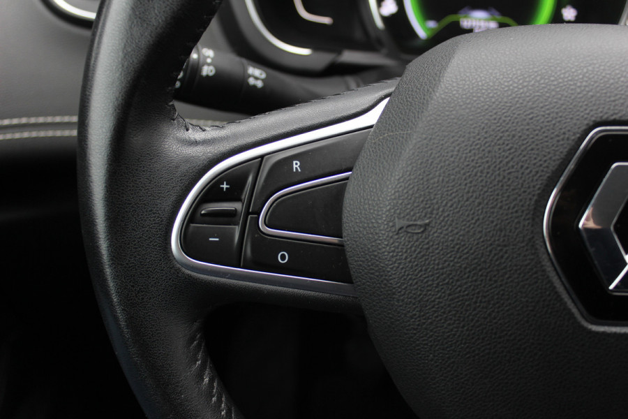 Renault Scénic 1.2 TCe Intens / Camera / Head-up / Half leder / Keyless / 20'' / DAB / Cruise Control