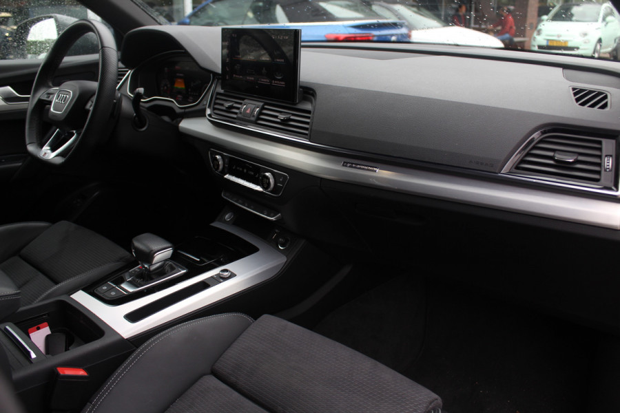Audi Q5 50 TFSI e S edition NL Auto! / 360Camera / Half leder / 20'' / Adapt.cruise / BTW Auto