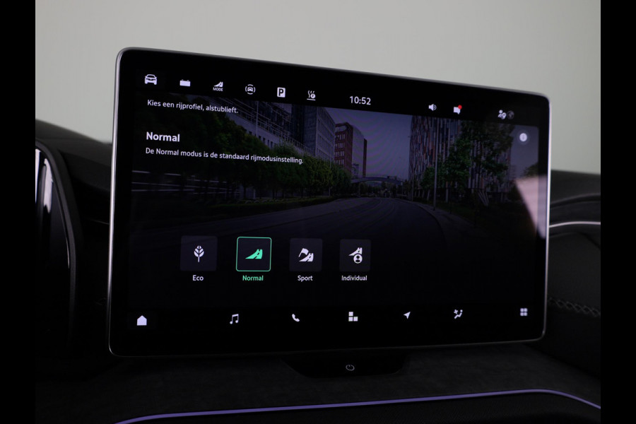 Škoda Kodiaq 1.5 TSI PHEV Business Edition 204 pk Automaat (DSG) | Verlengde garantie | Navigatie | Trekhaak (wegklapbaar) | Parkeersensoren | Achteruitrijcamera | Lederen bekleding | Stoelverwarming v/a |