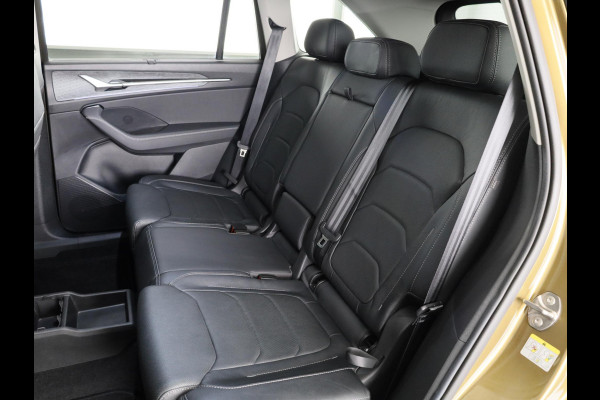 Škoda Kodiaq 1.5 TSI PHEV Business Edition 204 pk Automaat (DSG) | Verlengde garantie | Navigatie | Trekhaak (wegklapbaar) | Parkeersensoren | Achteruitrijcamera | Lederen bekleding | Stoelverwarming v/a |