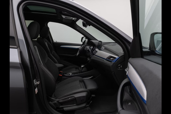 BMW X1 xDrive25e M-SPORT ** ADAPT. LED, ADAPT. CRUISE, NAVI+, PANORAMA, VERW. STUUR, 18-inch LMV ** 1e EIG - UNFALLFREI ** ** INFORMEER OOK NAAR ONZE AANTREKKELIJKE FINANCIAL-LEASE TARIEVEN **