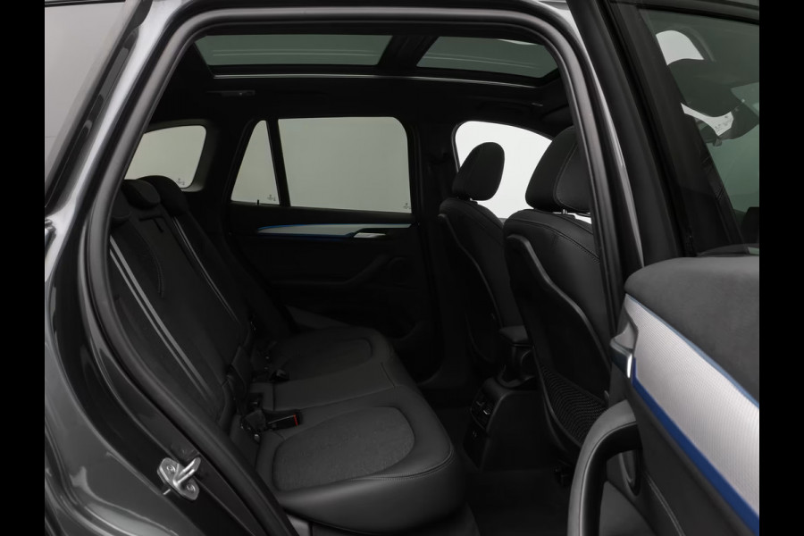 BMW X1 xDrive25e M-SPORT ** ADAPT. LED, ADAPT. CRUISE, NAVI+, PANORAMA, VERW. STUUR, 18-inch LMV ** 1e EIG - UNFALLFREI ** ** INFORMEER OOK NAAR ONZE AANTREKKELIJKE FINANCIAL-LEASE TARIEVEN **
