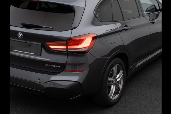 BMW X1 xDrive25e M-SPORT ** ADAPT. LED, ADAPT. CRUISE, NAVI+, PANORAMA, VERW. STUUR, 18-inch LMV ** 1e EIG - UNFALLFREI ** ** INFORMEER OOK NAAR ONZE AANTREKKELIJKE FINANCIAL-LEASE TARIEVEN **