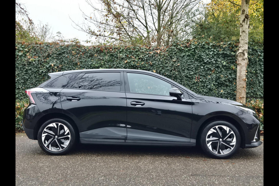 MG MG4 Electric 5 jaar Fabrieksgarantie! 1e- EigenaarNL NAP Top staat Luxury 64 kWh