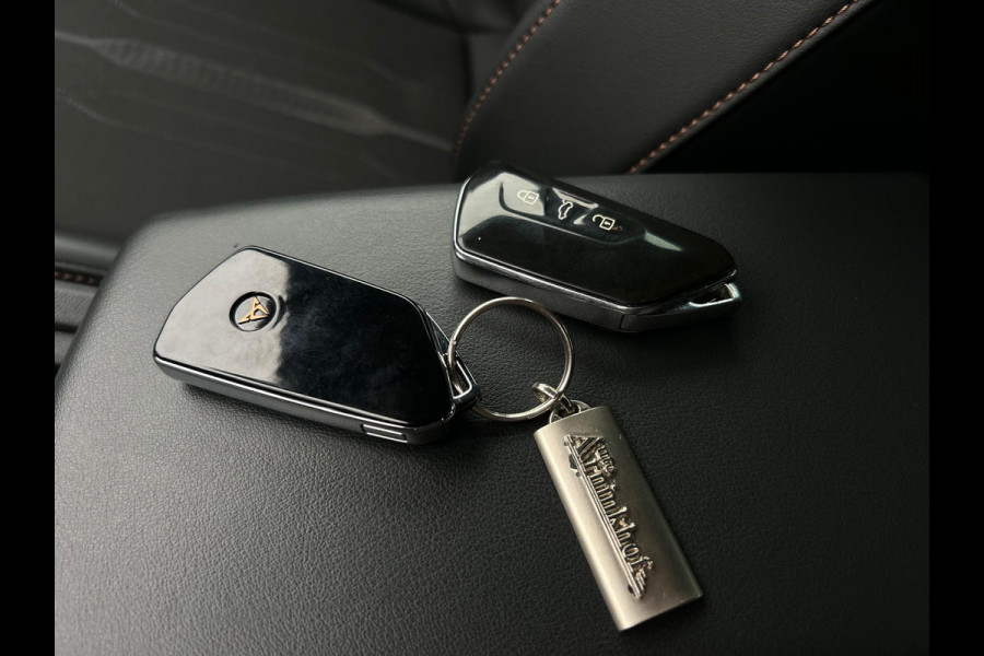 CUPRA Leon 1.4 e-Hybrid VZ Business