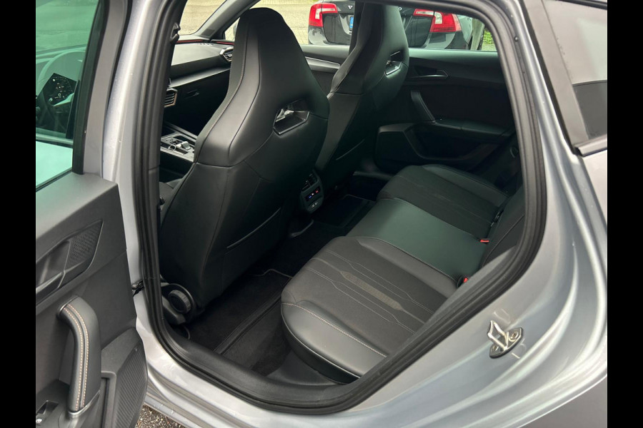 CUPRA Leon 1.4 e-Hybrid VZ Business