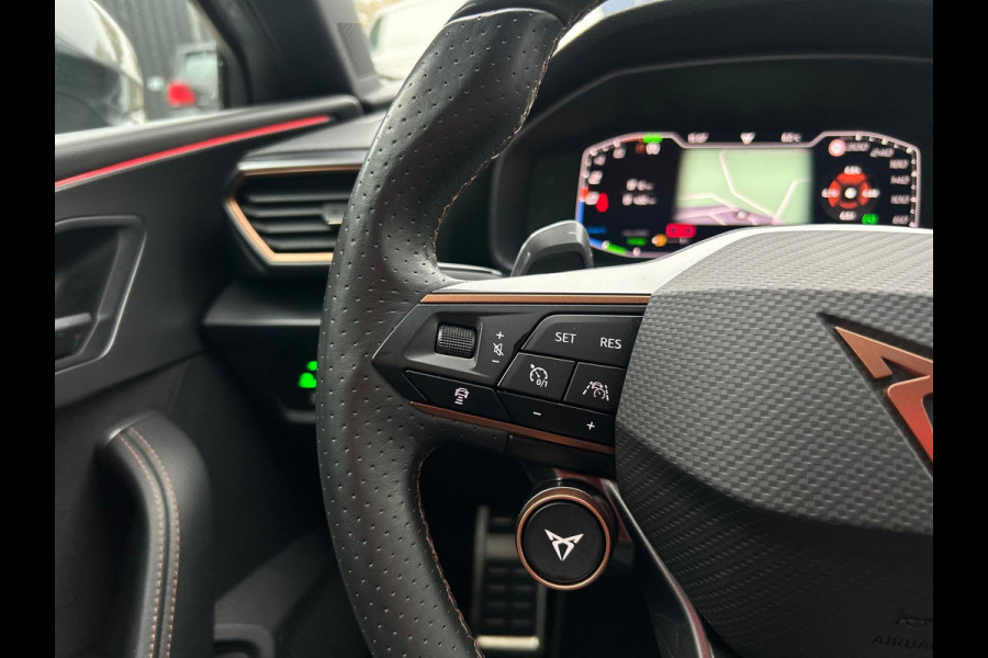 CUPRA Leon 1.4 e-Hybrid VZ Business