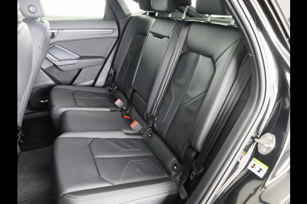 Audi Q3 Sportback 35 TFSI S Edition 150 pk S-tronic | Navigatie | Schuifdak | Parkeersensoren | Lichtmetalen velgen 20" | B&O Soundsystem | Lederen bekleding | S-Line |