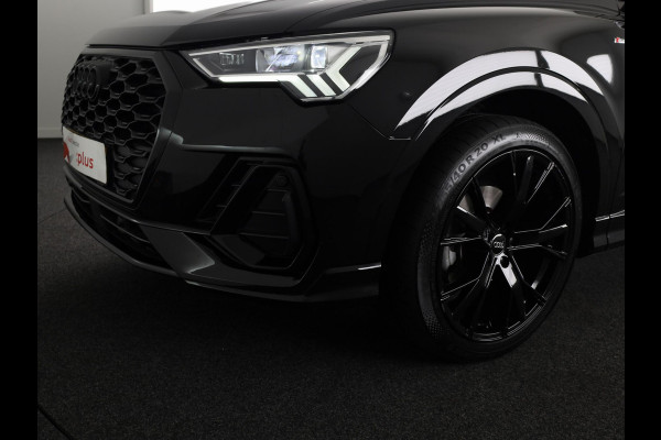 Audi Q3 Sportback 35 TFSI S Edition 150 pk S-tronic | Navigatie | Schuifdak | Parkeersensoren | Lichtmetalen velgen 20" | B&O Soundsystem | Lederen bekleding | S-Line |