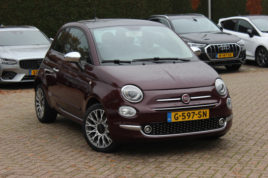 Fiat 500 1.2 Lounge / Panoramadak / Navigatie / Parkeerhulp achter / 15'' / Cruise Control / Xenon / Climate Control