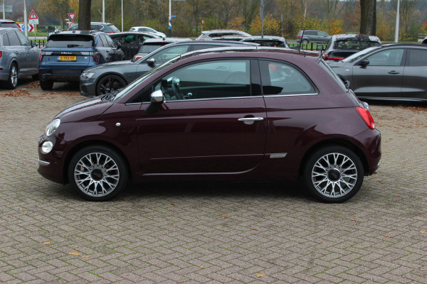 Fiat 500 1.2 Lounge / Panoramadak / Navigatie / Parkeerhulp achter / 15'' / Cruise Control / Xenon / Climate Control