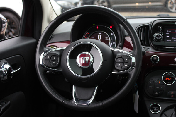 Fiat 500 1.2 Lounge / Panoramadak / Navigatie / Parkeerhulp achter / 15'' / Cruise Control / Xenon / Climate Control