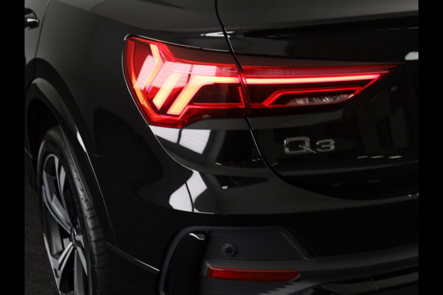 Audi Q3 Sportback 45 TFSI e S Edition 245pk | Sonos Audio | Parkeercamera | Navigatie  | Elektrisch verstelbare voorstoelen
