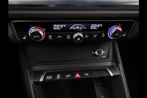 Audi Q3 Sportback 45 TFSI e S Edition 245pk | Sonos Audio | Parkeercamera | Navigatie  | Elektrisch verstelbare voorstoelen