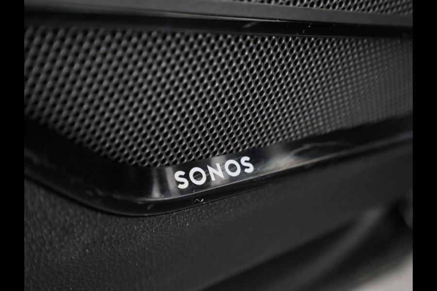 Audi Q3 Sportback 45 TFSI e S Edition 245pk | Sonos Audio | Parkeercamera | Navigatie  | Elektrisch verstelbare voorstoelen