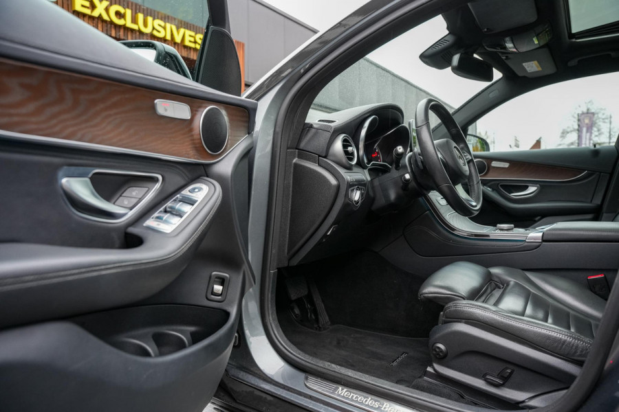 Mercedes-Benz GLC Coupé 250 4MATIC Edition 1 Schuifdak 360 Cam Leer Navigatie Stoelverw. Luchtvering