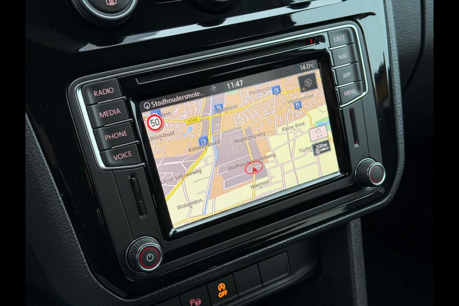 Volkswagen Caddy Maxi 1.4 TSI Highline DSG 7P Carplay Leder/alca