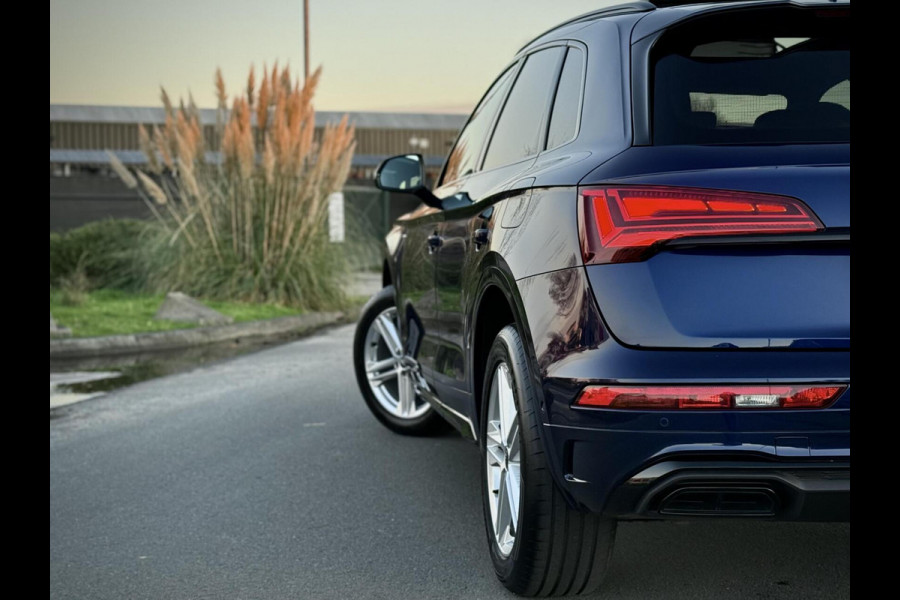 Audi Q5 55 TFSI e quattro S-Line Panoramadak|Camera 360°|B&O|Keyless|Sfeerverlichting|Matrix LED|