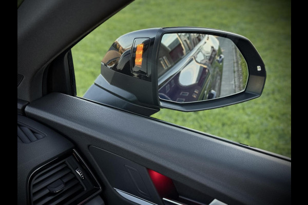 Audi Q5 55 TFSI e quattro S-Line Panoramadak|Camera 360°|B&O|Keyless|Sfeerverlichting|Matrix LED|