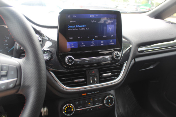Ford Fiesta 1.0 EcoBoost ST-Line X / Panoramadak / Navigatie / Full LED / 17'' / Keyless / Stuur+stoelverwarming / Parkeerhulp achter / DAB / Cruise Control