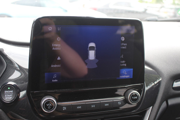 Ford Fiesta 1.0 EcoBoost ST-Line X / Panoramadak / Navigatie / Full LED / 17'' / Keyless / Stuur+stoelverwarming / Parkeerhulp achter / DAB / Cruise Control