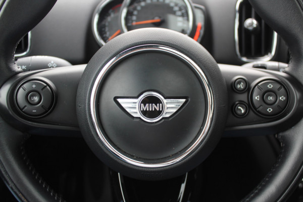MINI Countryman 2.0 Cooper S ALL4 Chili / Leder / Navigatie / Keyless / 18'' / Harman Kardon / Navigatie / DAB / Stoelverwarming / Cruise Control