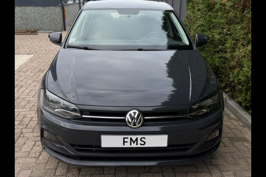 Volkswagen Polo 1.0 TSI United CarPlay Camera