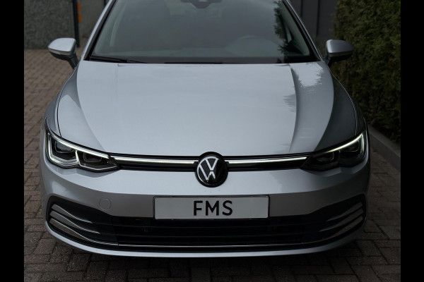 Volkswagen Golf 1.5 eTSI Style Edition Camera CarPlay