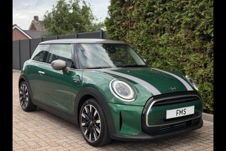 MINI Cooper 1.5 Camden CarPlay Camera