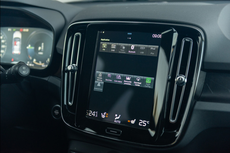 Volvo XC40 T4 Aut. Plug-in Hybrid Ultimate Bright Leder ACC Panoramadak Stoelverwarming 211pk