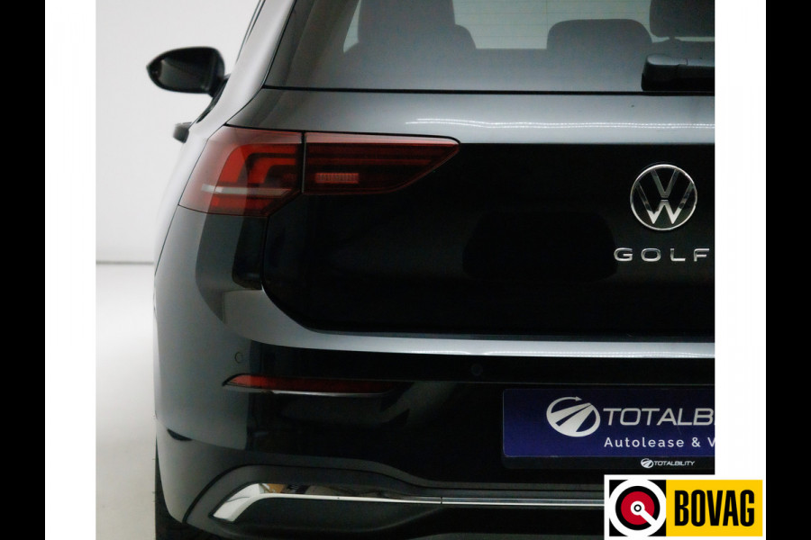 Volkswagen Golf 1.5 eTSI GOAL edition All-season | Navigatie | PDC V+A | Stoel- stuurverwarming Privacy glas, Travel Assist, Adaptive cruise, App-connect