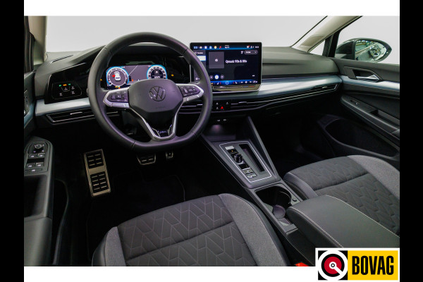 Volkswagen Golf 1.5 eTSI GOAL edition All-season | Navigatie | PDC V+A | Stoel- stuurverwarming Privacy glas, Travel Assist, Adaptive cruise, App-connect